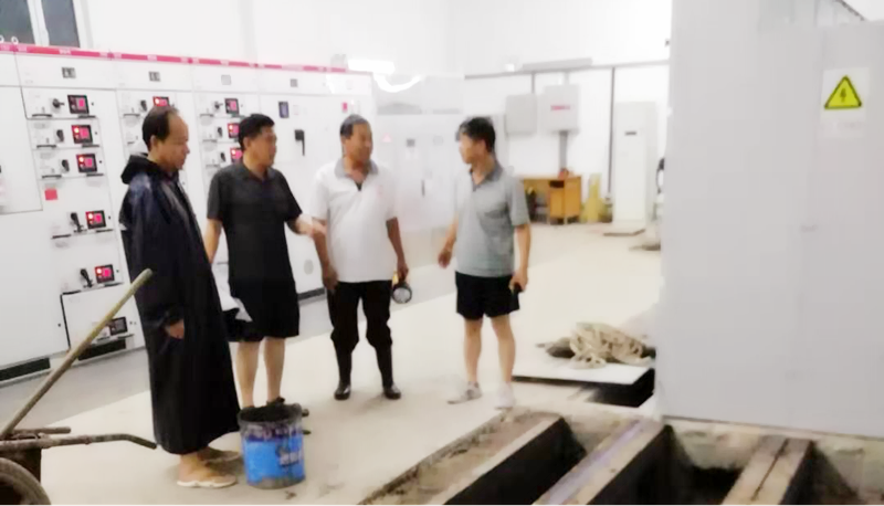 “利奇馬”來臨時濟(jì)南外國語學(xué)校的連心人在守護(hù)我們的校園