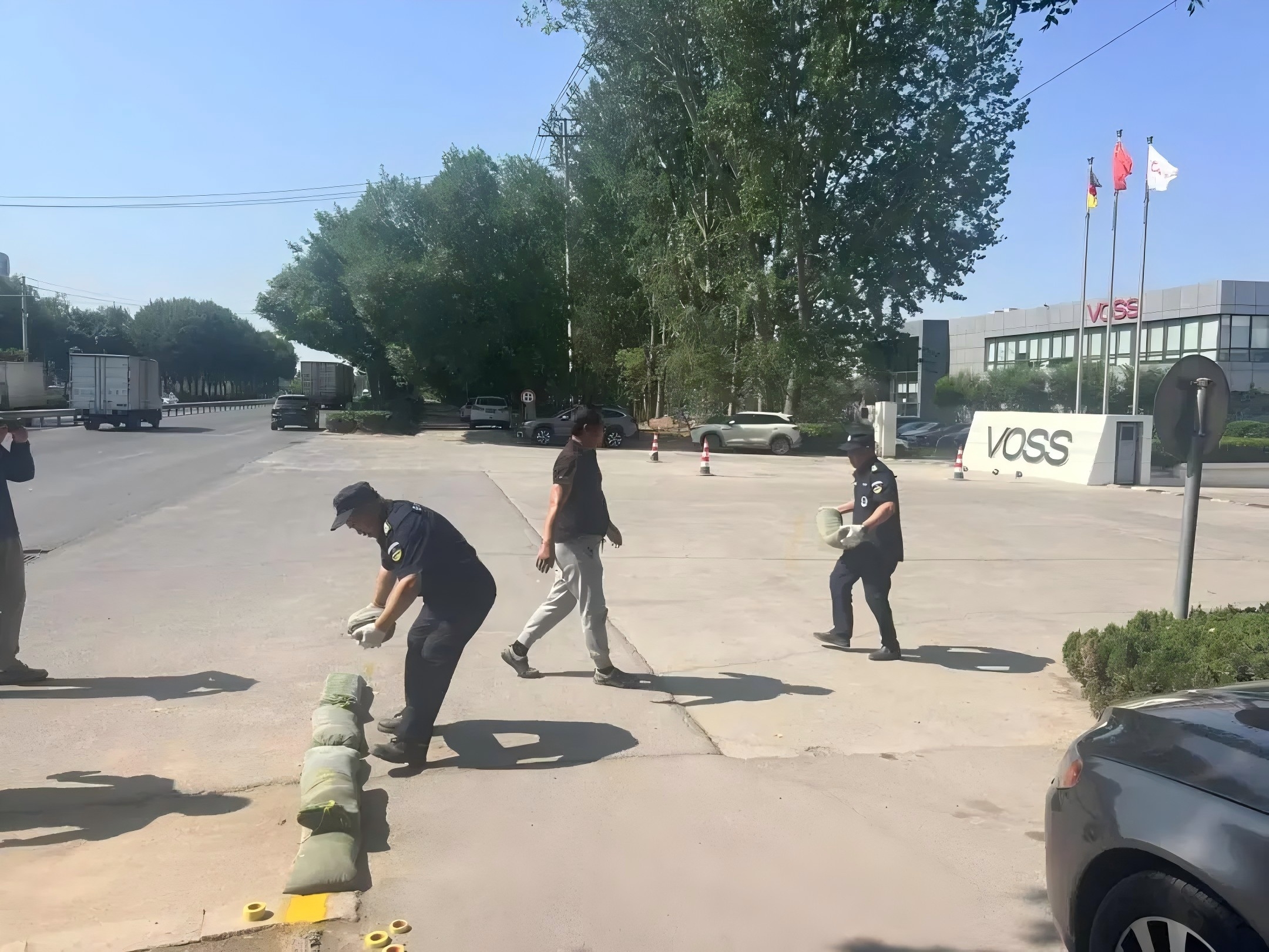 濟(jì)南連心物業(yè)駐福士汽車(chē)零部件（濟(jì)南）有限公司項(xiàng)目開(kāi)展綜合應(yīng)急演練